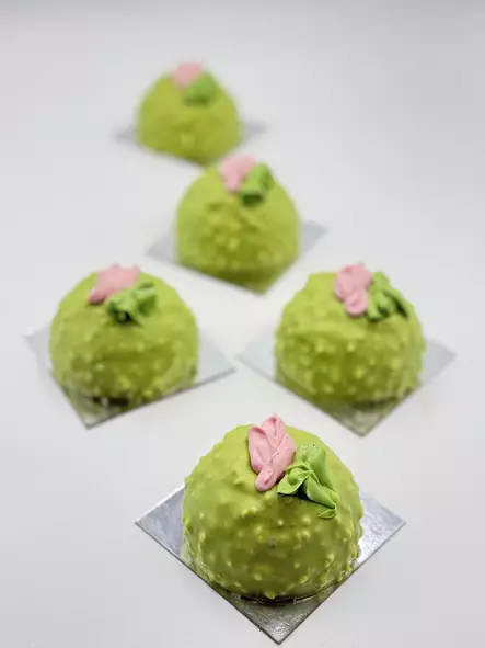 TRYFFELI-PRINSESSALEIVOS - LEIVOKSET - 10012034-1 - 3