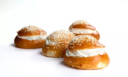 LASKIAISPULLA HILLOLLA L - LEIPOMOTUOTTEET - 40031001-Y - 2